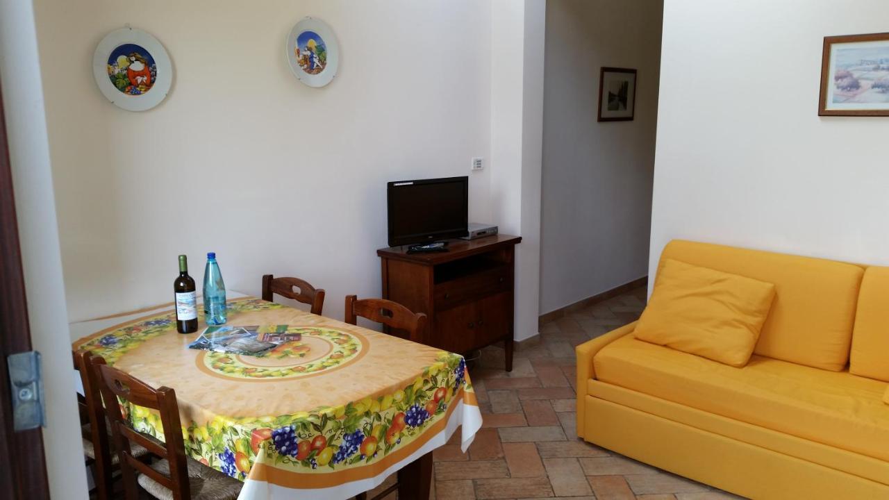 Casale Del Conero Aparthotel Porto Recanati Exterior foto